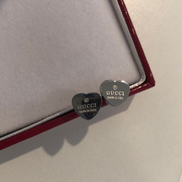 Earrings - Picture 2 of 13